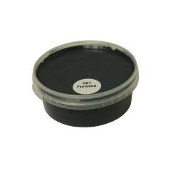 Billedet viser en rund farveprøve bøtte med maling i en ensartet, livlig og klar fjeldblå farve. Overfladen fremstår dækkende og jævn, hvilket giver et realistisk indtryk af farvens udtryk på malede overflader. Farveprøven anvendes til at vurdere nuance, dækkeevne og finish før valg af maling til større projekter. Den blå farve repræsenterer en af de farvenuancer, som findes i udvalget af træbeskyttelse.